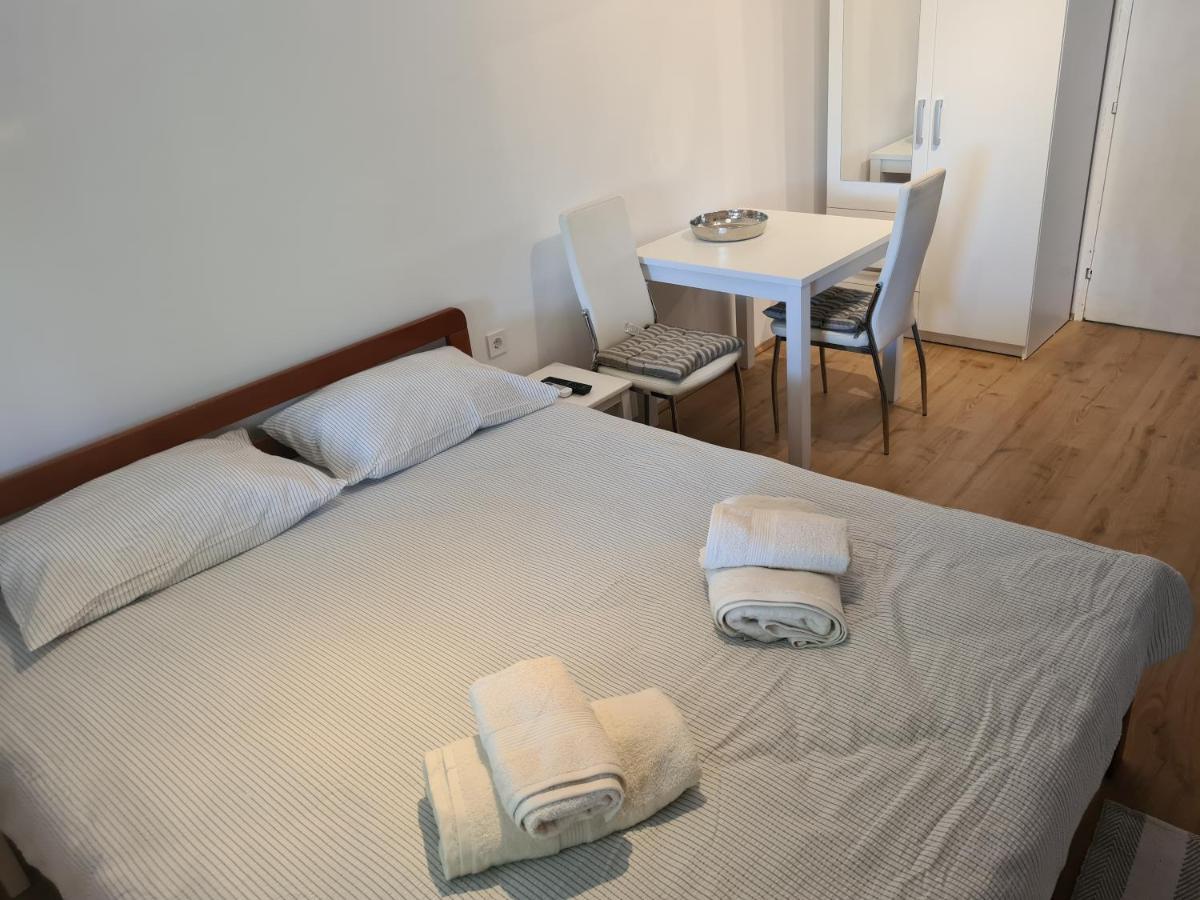 Studio Apartment Garden Дубровник Экстерьер фото